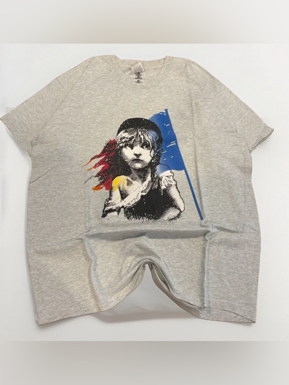 Vintage 1986 Les Miserables T-Shirt Size XL Gray Rare 80s Tee Musical Broadway